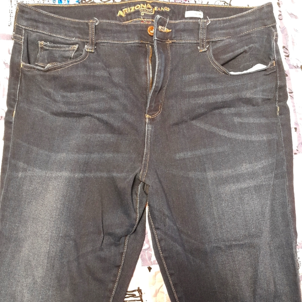 Woman's Arizona jeggings
